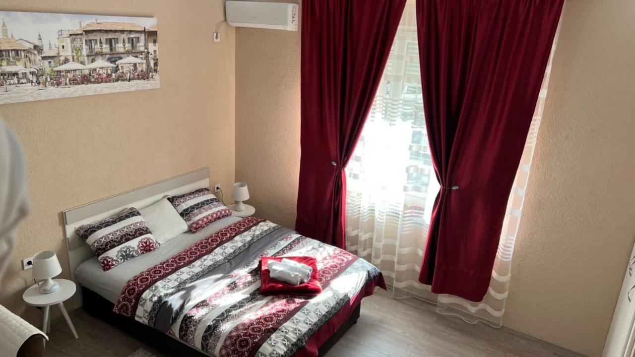 Apartment Downtown Podgorica Bagian luar foto